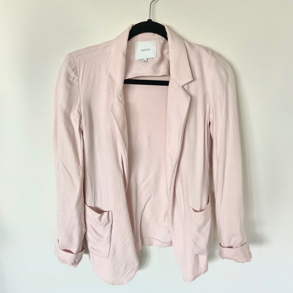 Aritzia Talula Kent Blazer - Picture 2 of 4